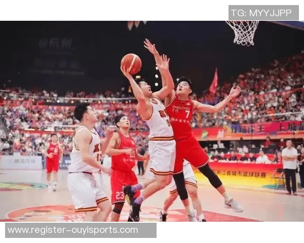 体育实时数据杭州篮球队盯防策略分析及其对比赛胜负的影响探讨